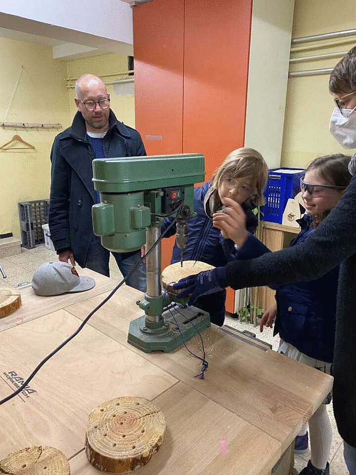 Schulfest „Die Grundschule im Rot blüht auf “